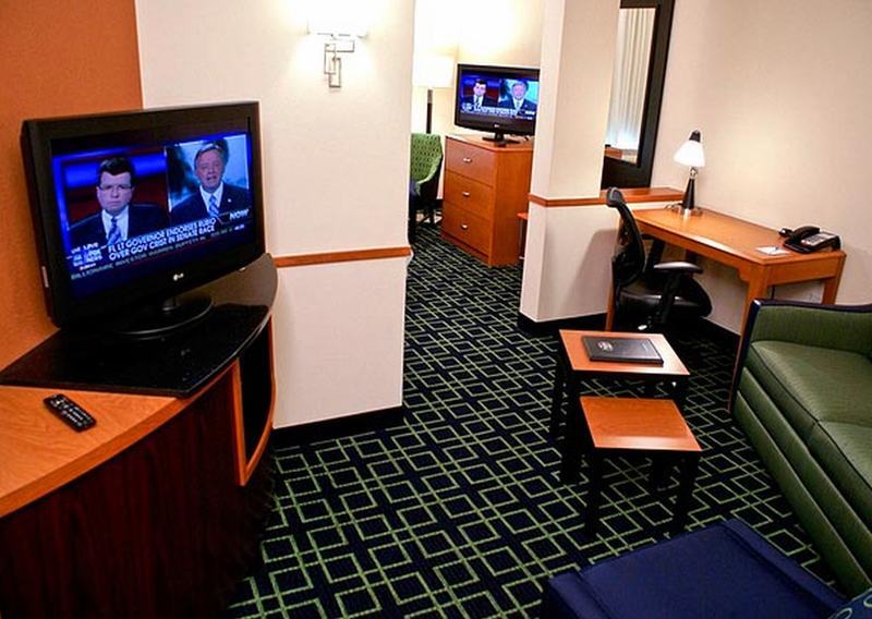 Fairfield Inn & Suites By Marriott Fort Lauderdale Пемброк-Пайнс Экстерьер фото