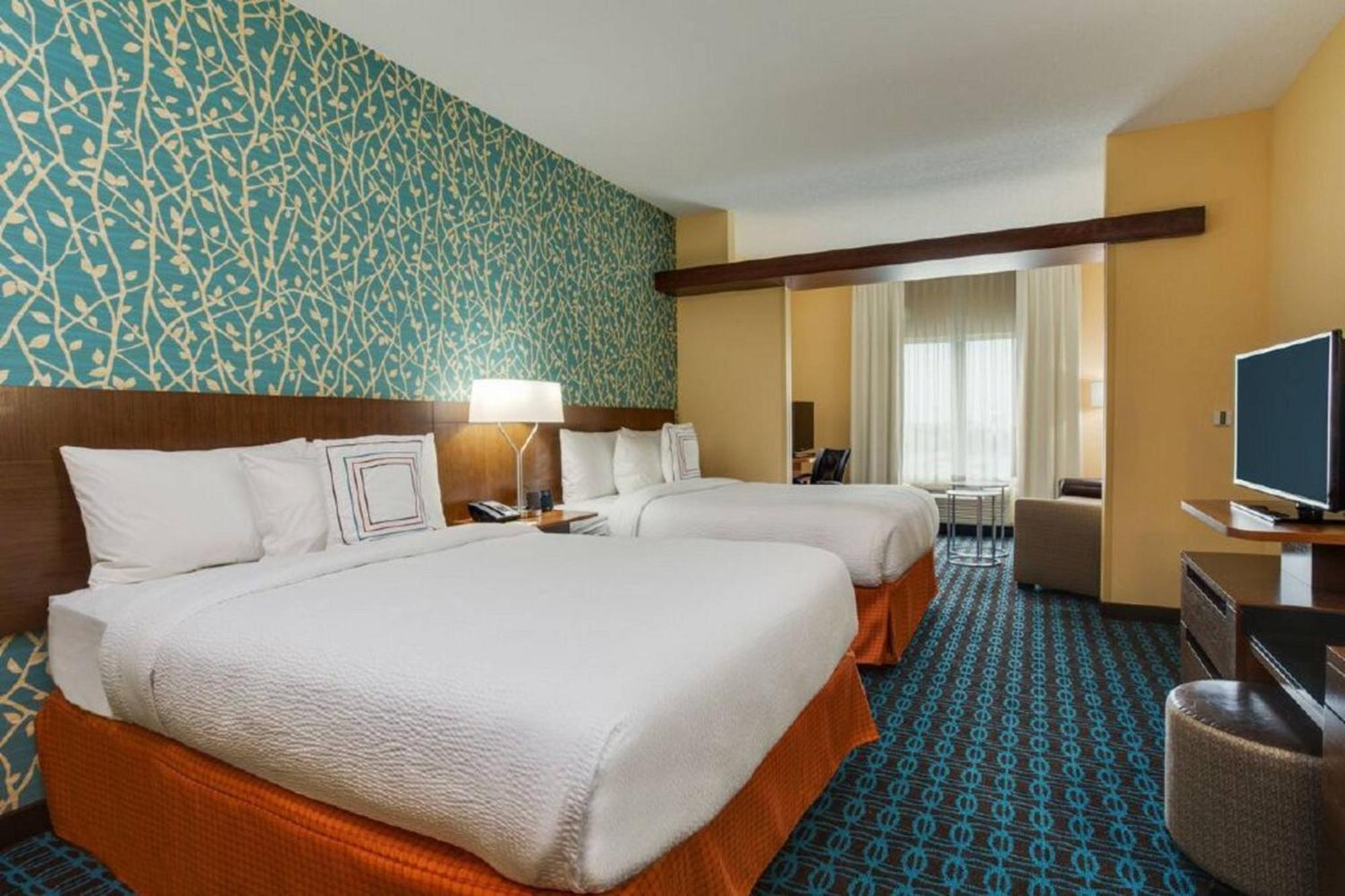 Fairfield Inn & Suites By Marriott Fort Lauderdale Пемброк-Пайнс Экстерьер фото