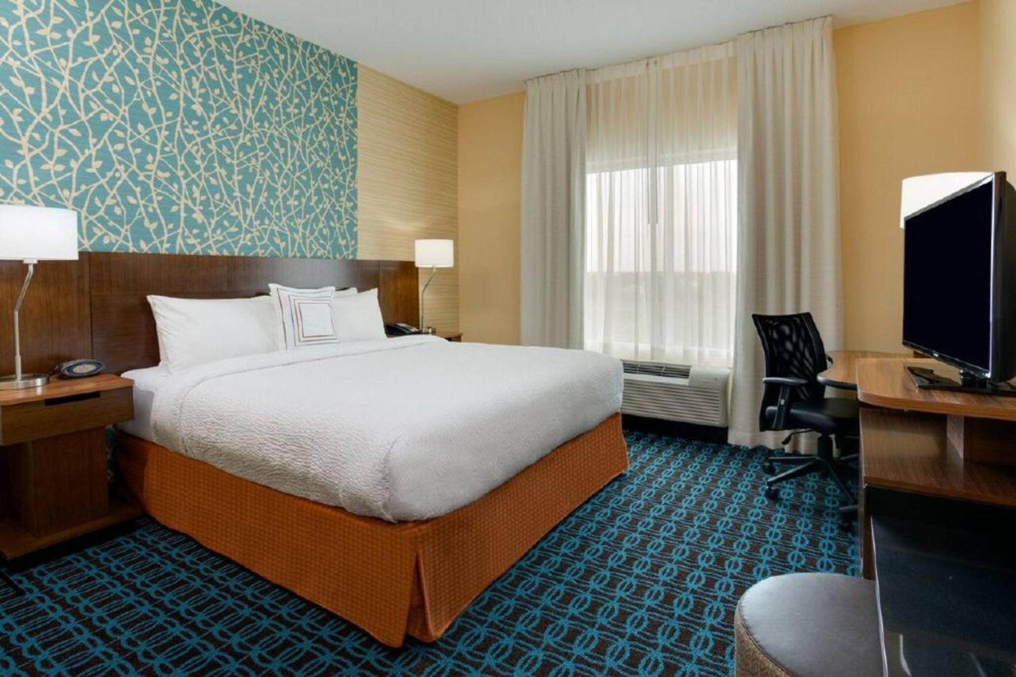 Fairfield Inn & Suites By Marriott Fort Lauderdale Пемброк-Пайнс Экстерьер фото