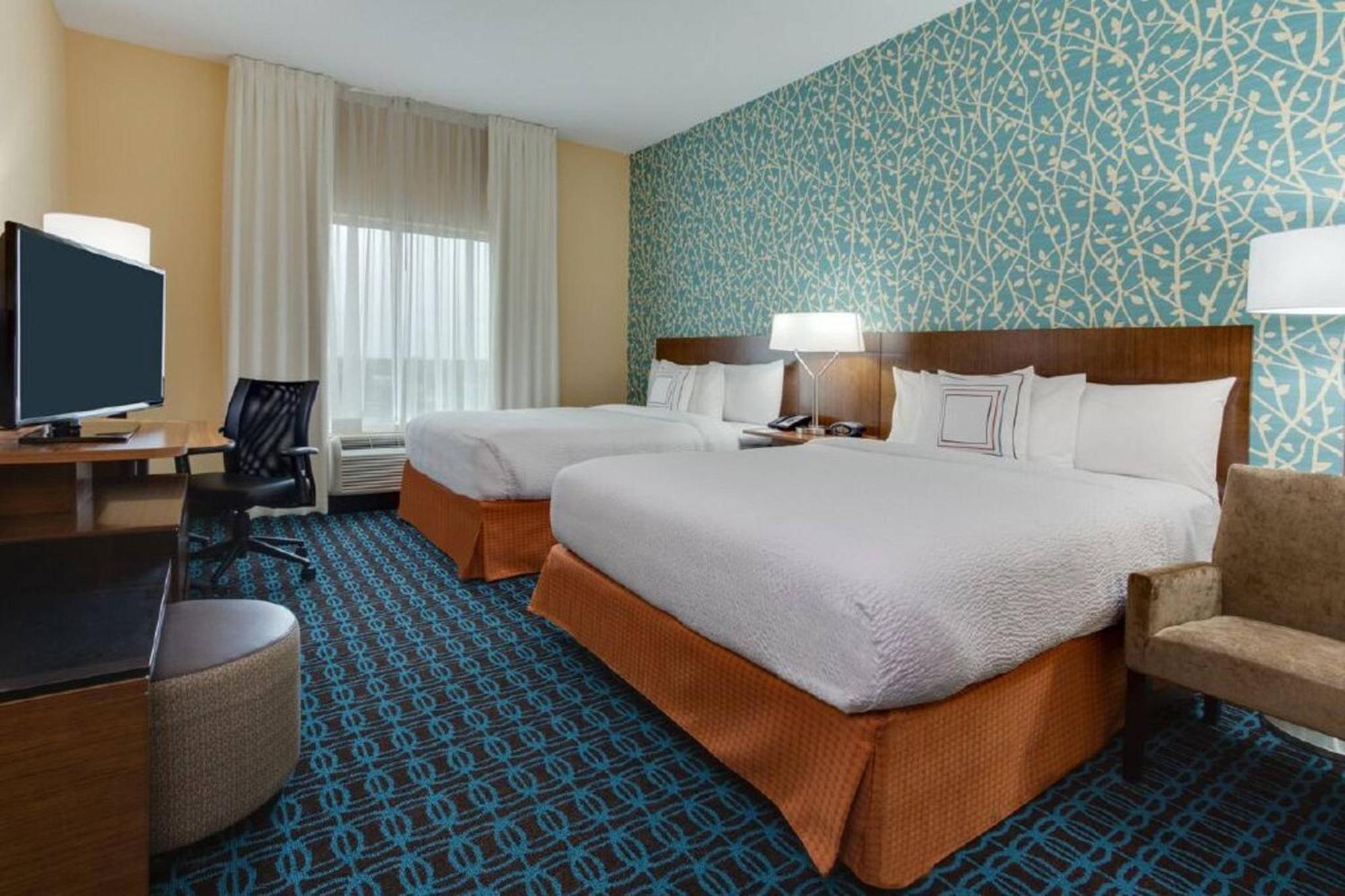 Fairfield Inn & Suites By Marriott Fort Lauderdale Пемброк-Пайнс Экстерьер фото